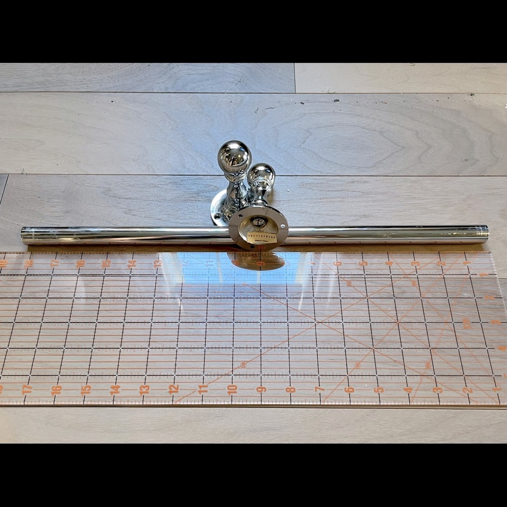 Pottery Barn 18” Bath Towel Holder